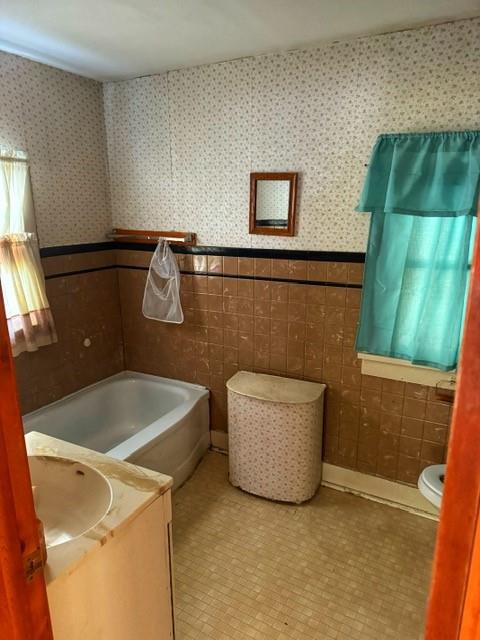 408 Gillis St, Mound City, MO 64470