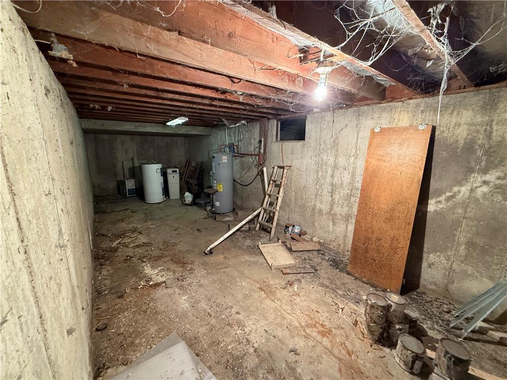 400 Meade St, Grant City, MO 64456