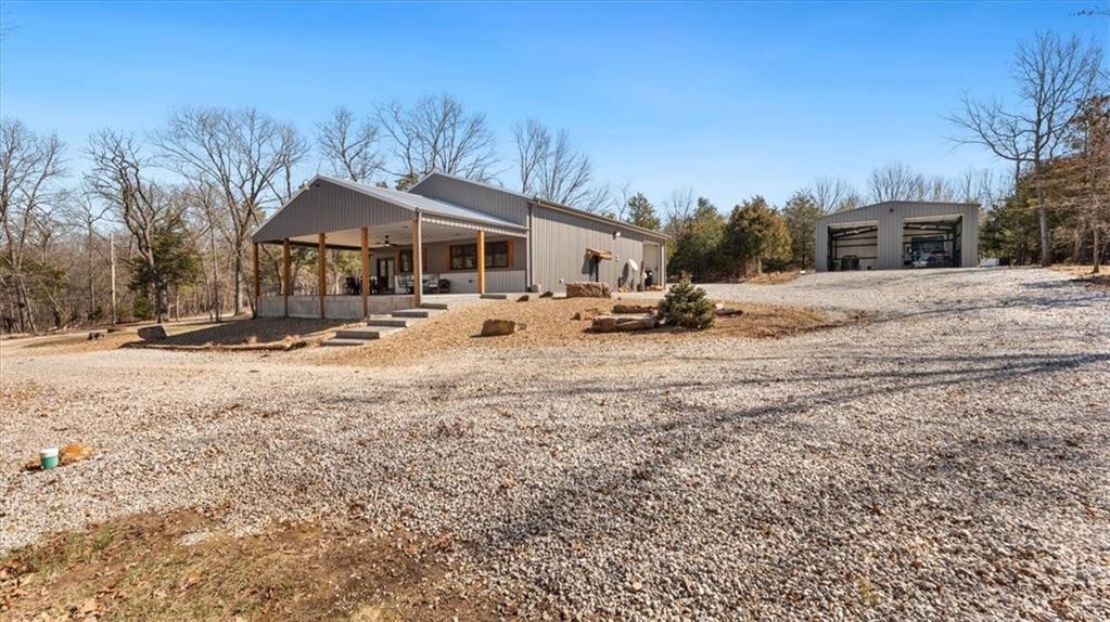 11004 Delong Dr, Clinton, MO 64735