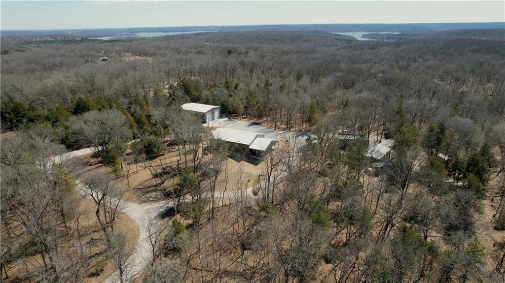 11004 Delong Dr, Clinton, MO 64735