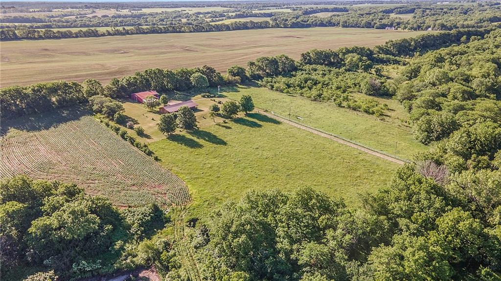 7519 SW County Line Rd, Edgerton, MO 64444