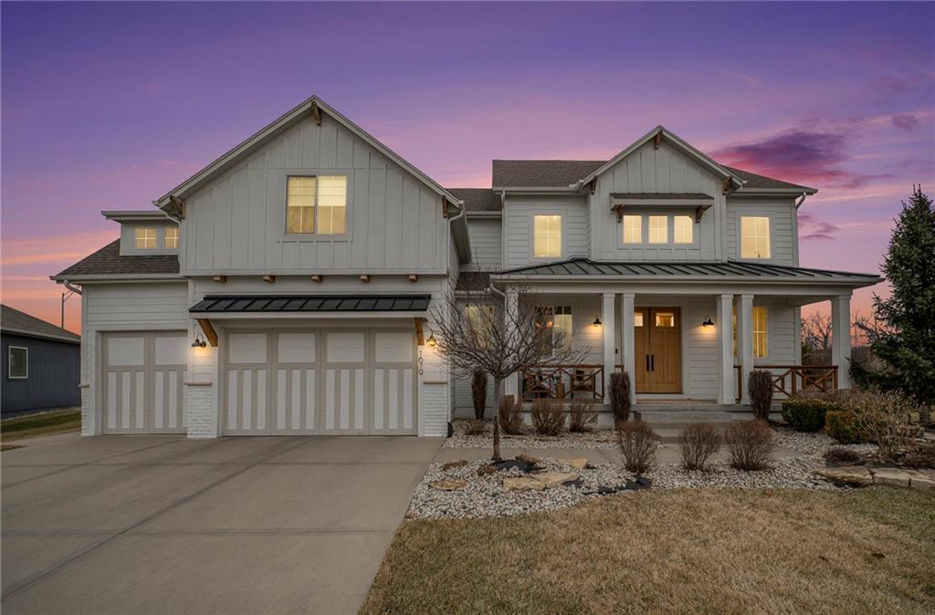 1679 Homestead Pl, Liberty, MO 64068