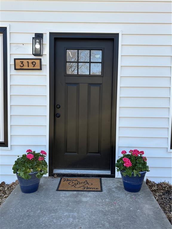 319 W Walnut St, Cleveland, MO 64734