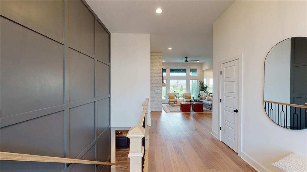 4151 Lake Shore Dr, Basehor, KS 66007