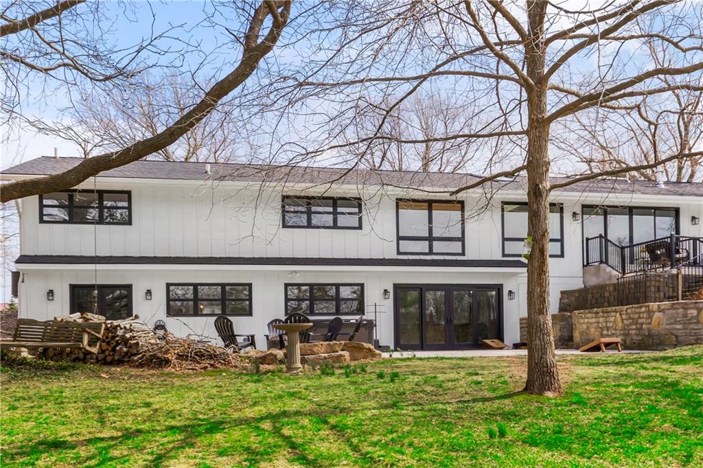 900 N Morse Ave, Liberty, MO 64068