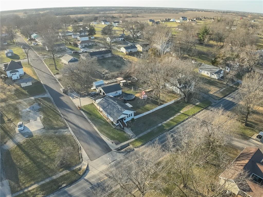 1301 N Main St, Brookfield, MO 64628