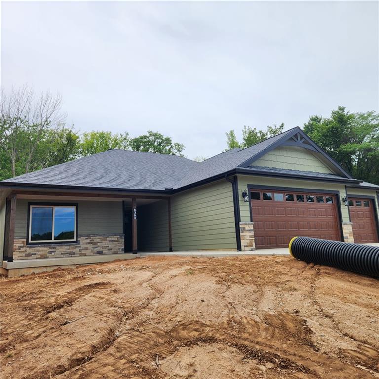 6365 Crescent Rim Dr, Ozawkie, KS 66070