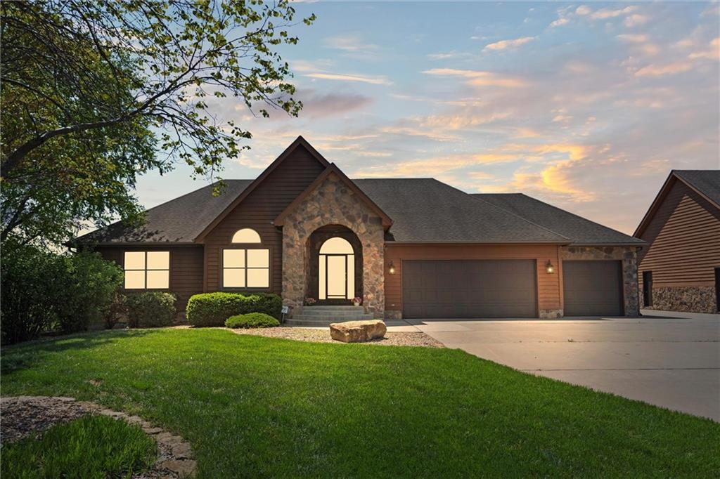 14855 Prairie Crossing, Leavenworth, KS 66048
