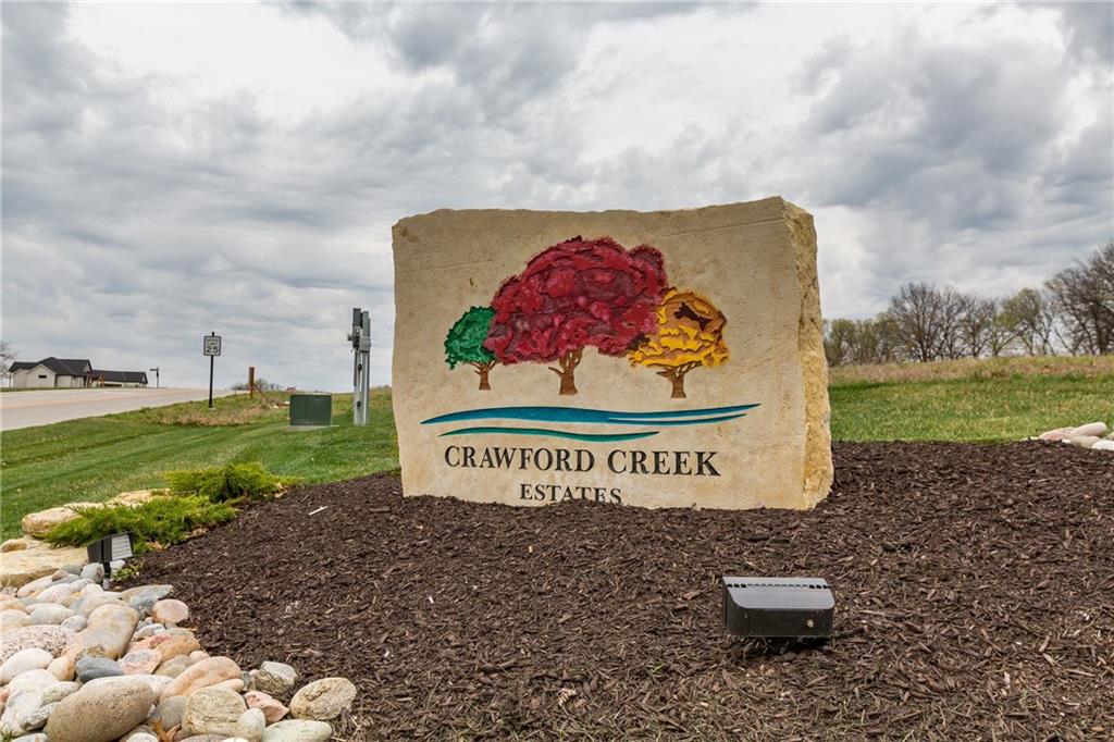 14400 Stringtown Ct, Lake Lotawana, MO 64086