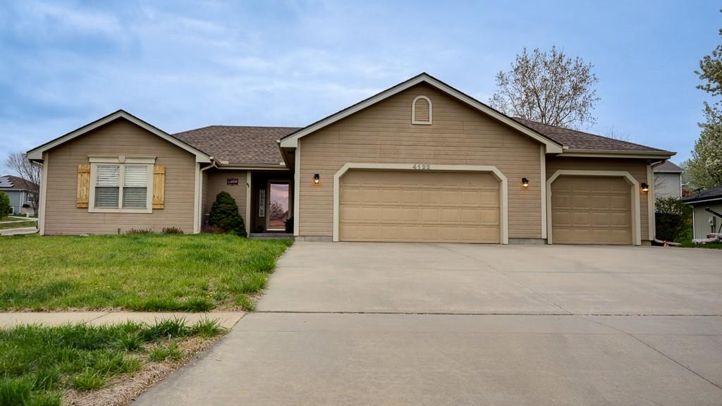 4122 SE 23rd Ter, Tecumseh, KS 66542