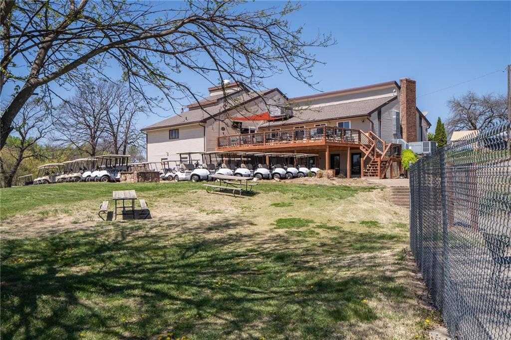 6294 Crescent Rim Dr, Ozawkie, KS 66070