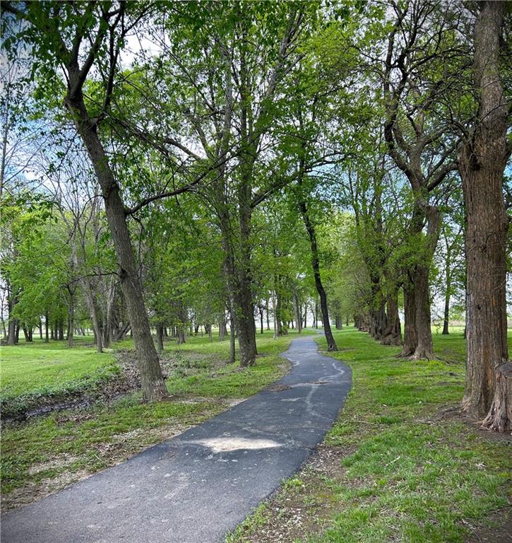709 Arthur Aull Rd, Lamar, MO 64759