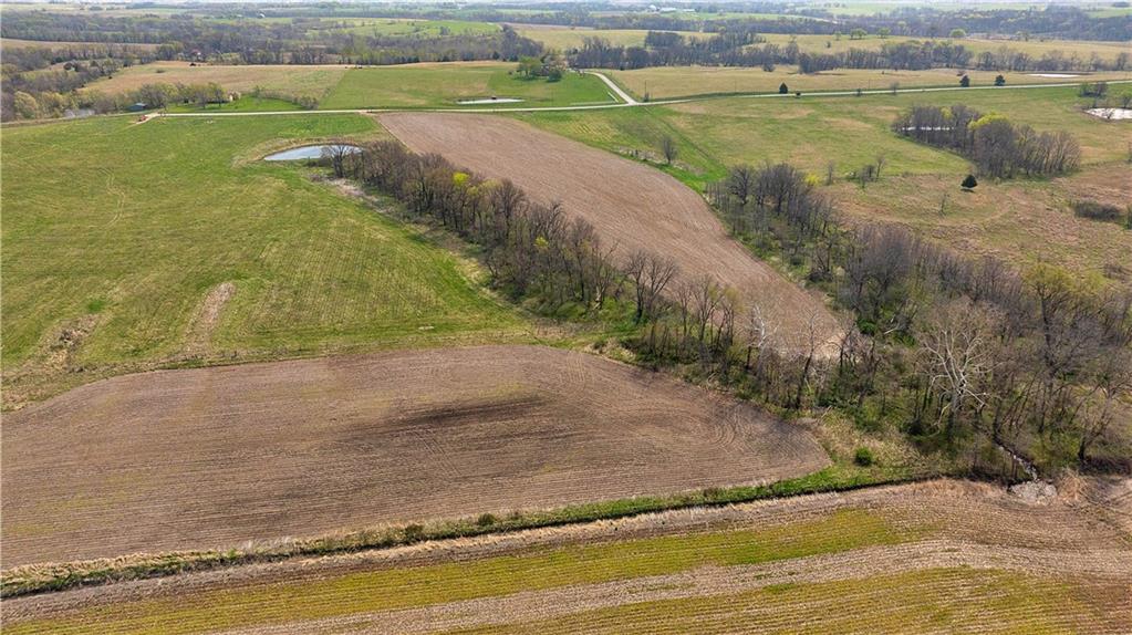 Northwest Old Cemetery Rd, Stewartsville, MO 64490