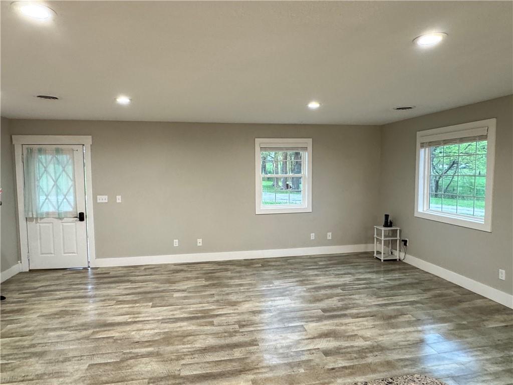 108 Port Ct, Gallatin, MO 64640