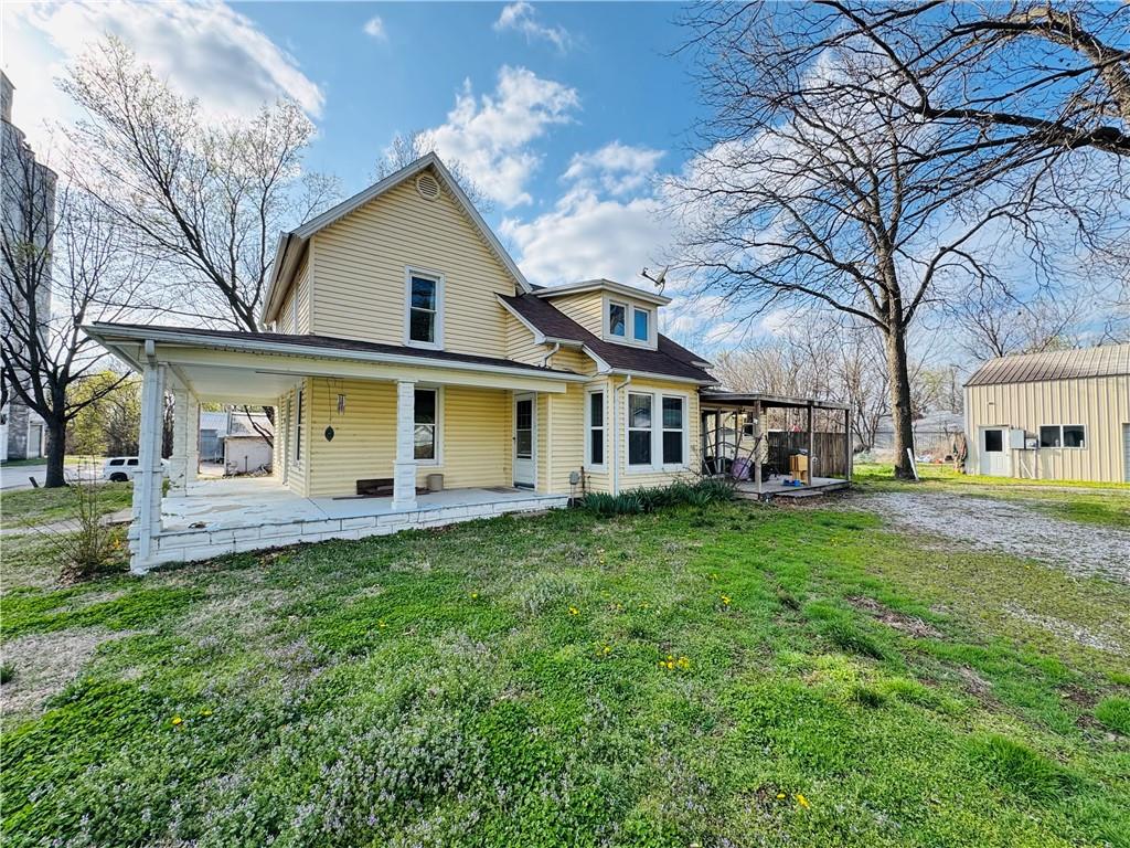 220 W Brown St, Greeley, KS 66033