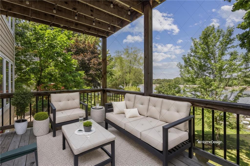 14 Emerald Shore Dr, Lake Tapawingo, MO 64015