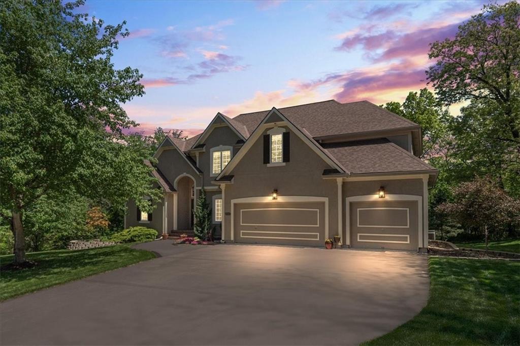 19340 W 63rd Ter, Shawnee, KS 66218