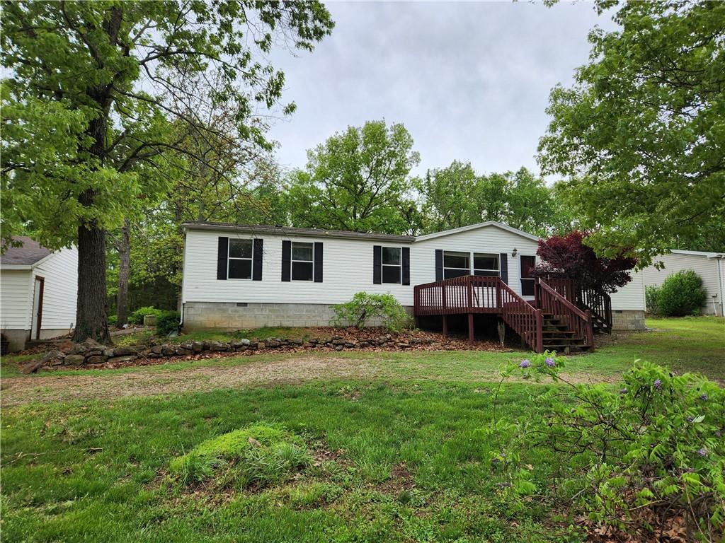 22756 Gavitt Ln, Wheatland, MO 65779