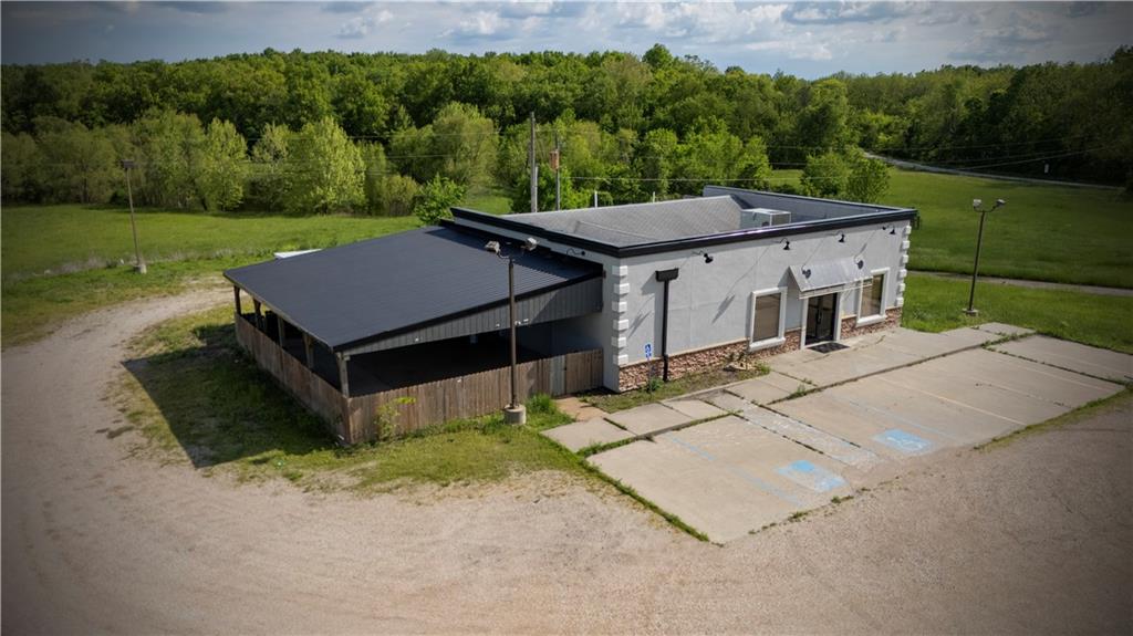 32715 S Chandler Rd, Creighton, MO 64739