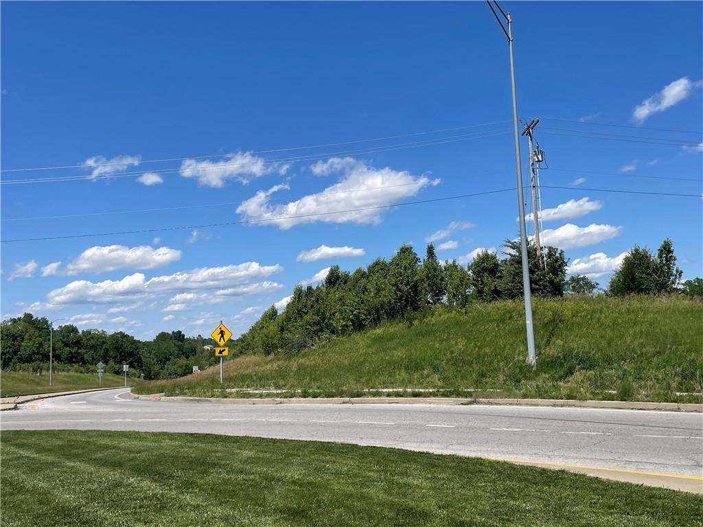 3 2 Acres Hampton/45 Hw, Parkville, MO 64152