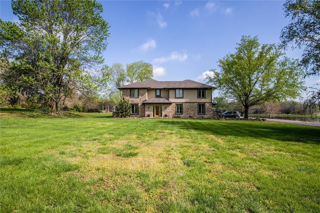 24208 E Orient Cemetery Rd, Harrisonville, MO 64701