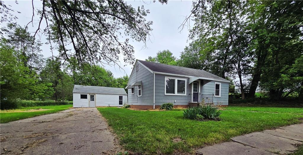 302 N 3rd St, Fairfax, MO 64446
