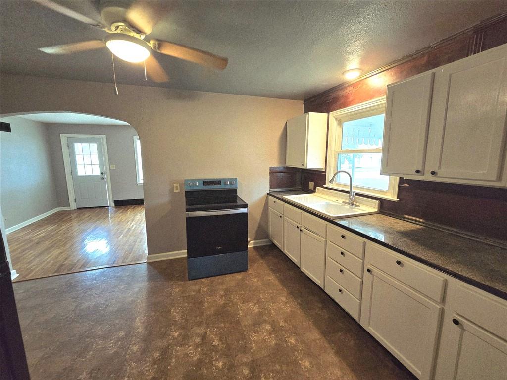 302 N 3rd St, Fairfax, MO 64446