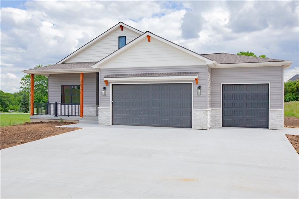 19079 Millstone Ter, St Joseph, MO 64505