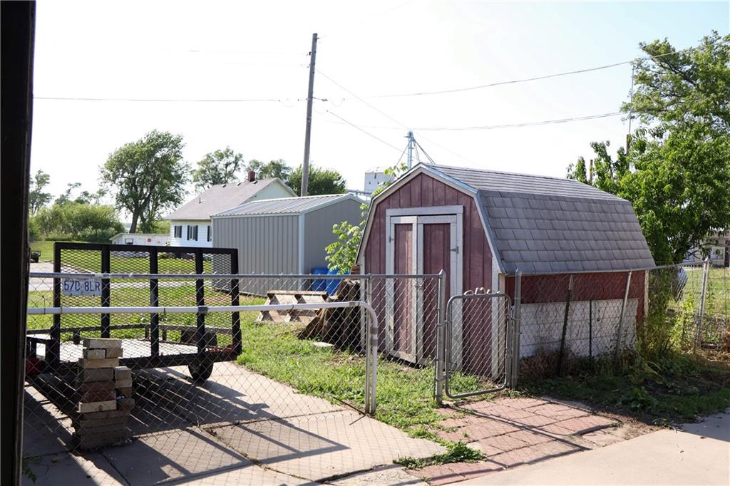 205 S Broadway St, Fairfax, MO 64446