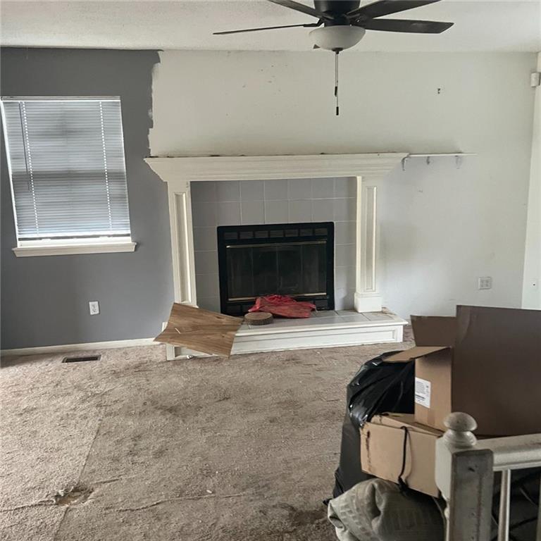 1827 W Gates Dr, Platte City, MO 64079