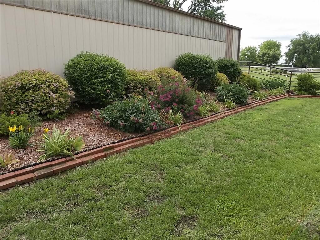 11465 K 39 Hw, Chanute, KS 66720