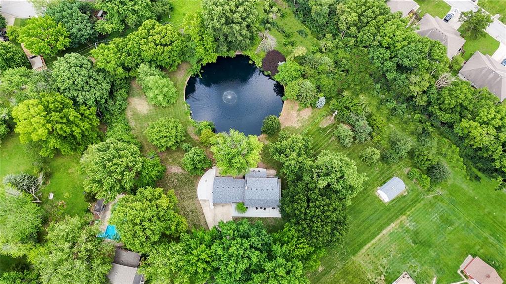 3200 NW 51st Ter, Blue Springs, MO 64015