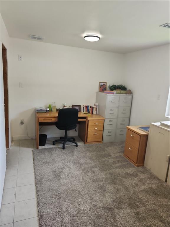103 W 10th St, Stewartsville, MO 64490