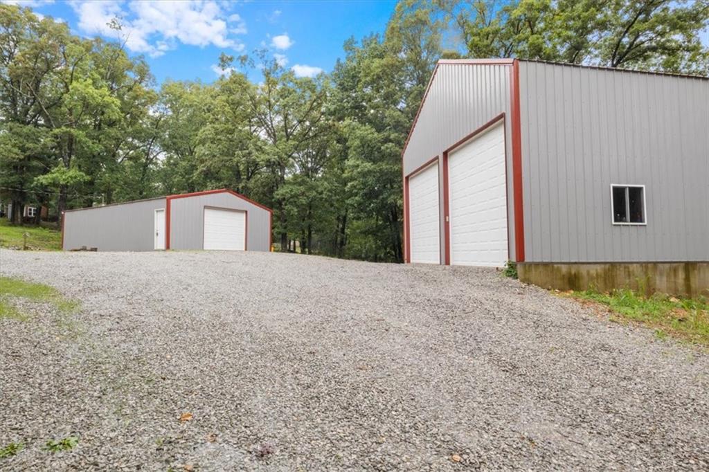 34621 Wellhouse Ave, Warsaw, MO 65355