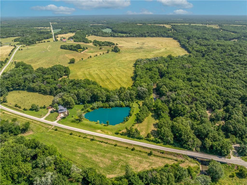 459 SE Pp Hw, Leeton, MO 64761