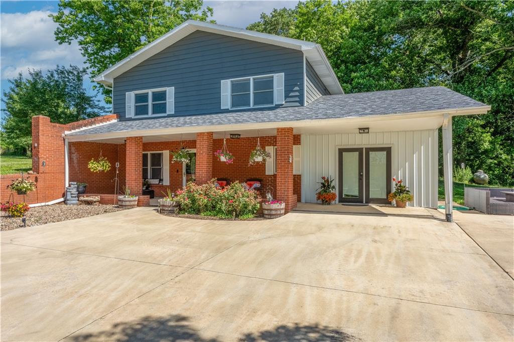 459 SE Pp Hw, Leeton, MO 64761