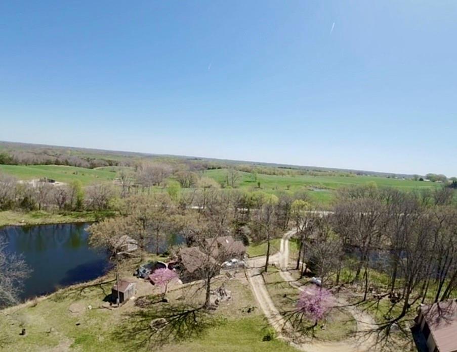 31025 203rd St, Leavenworth, KS 66048