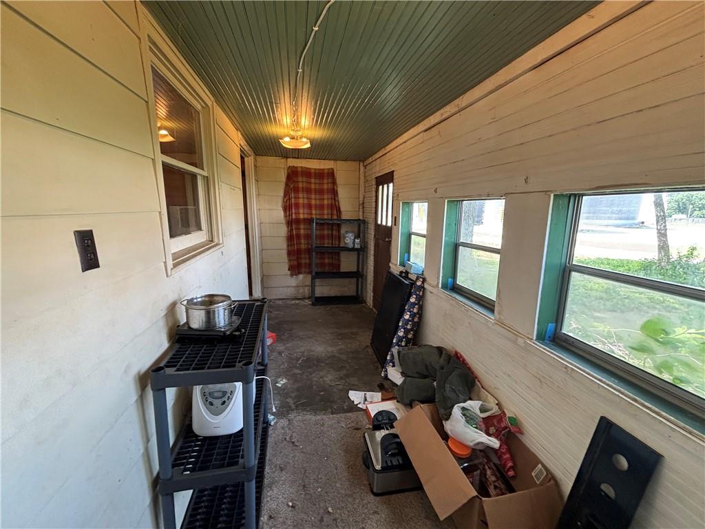 114 Schofield St, Waverly, KS 66871