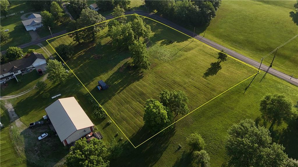 21619 150th St, Kearney, MO 64060