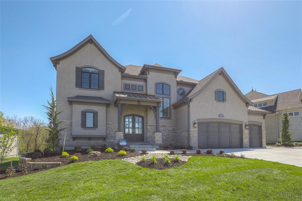 17032 Parkhill St, Overland Park, KS 66221