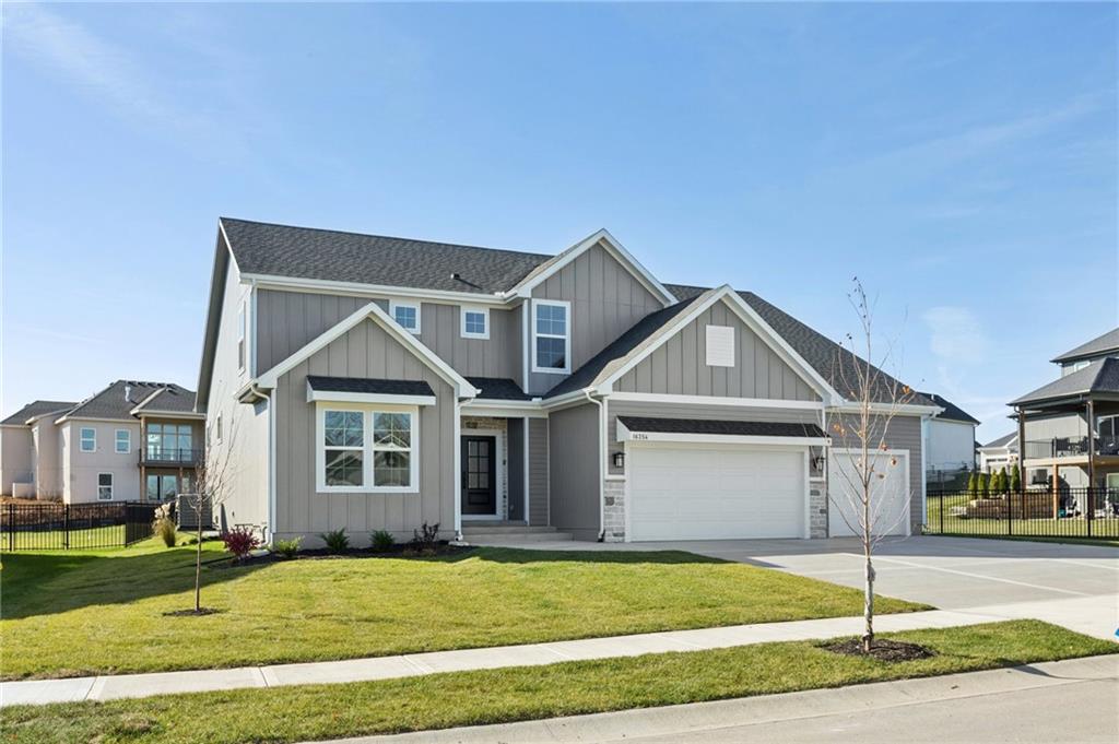 16354 Spring Valley St, Gardner, KS 66030