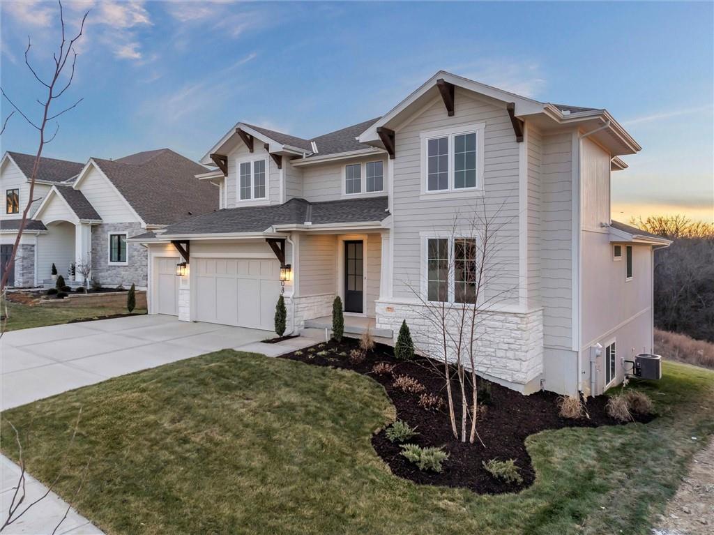 8008 Round Prairie St, Shawnee, KS 66220