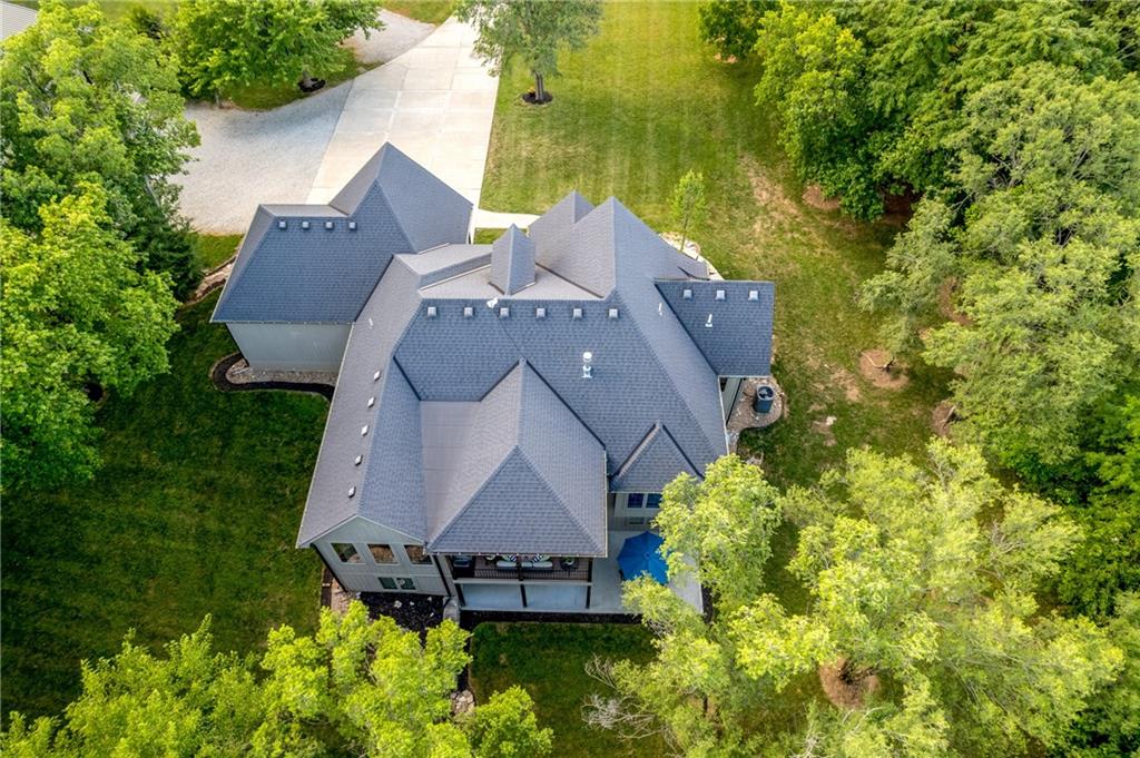 19313 S Raffurty Rd, Pleasant Hill, MO 64080