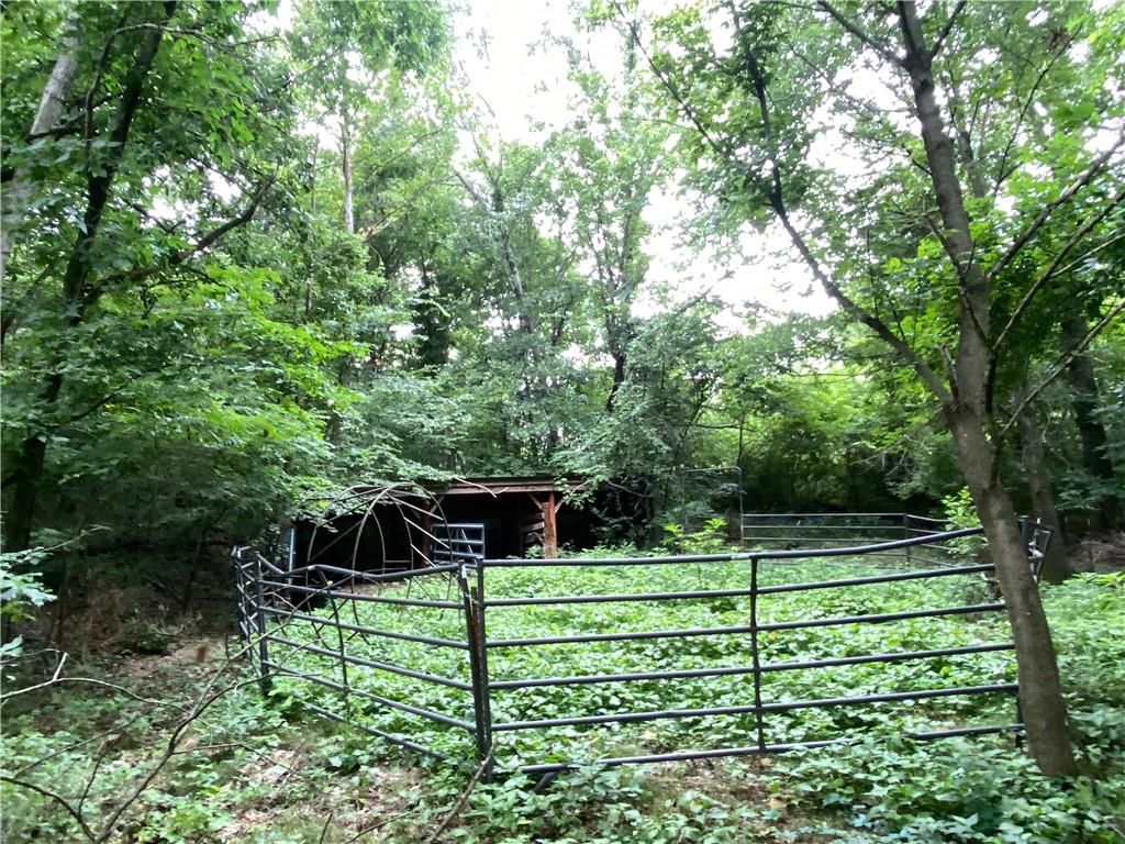 24604 E 327th St, Harrisonville, MO 64701