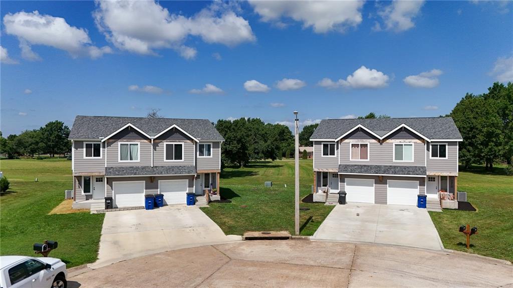 24092410 W 3rd St, Chanute, KS 66720
