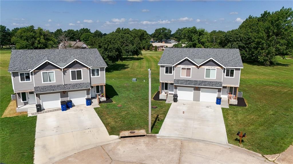 24092410 W 3rd St, Chanute, KS 66720