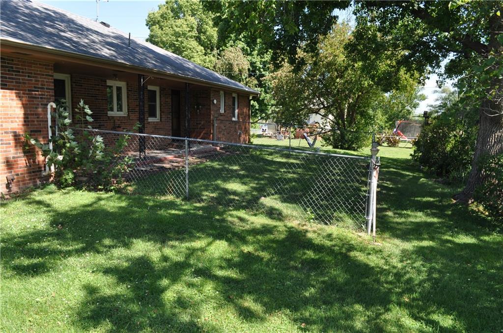 106 Bedford St, King City, MO 64463
