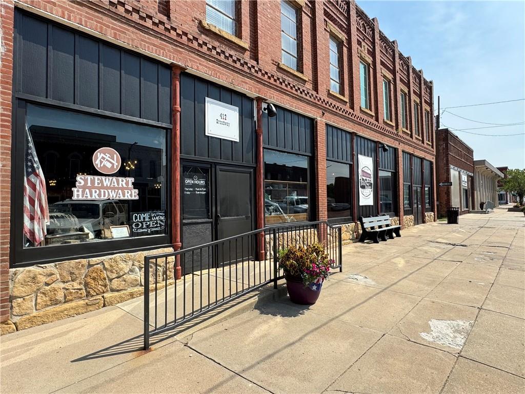 412 Broadway St, Valley Falls, KS 66088