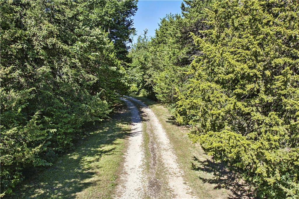 216 Virginia Rd, Greeley, KS 66033