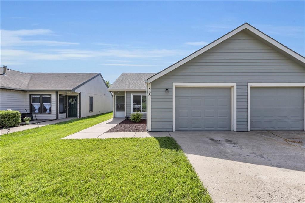 309 Washington St, Baldwin City, KS 66006